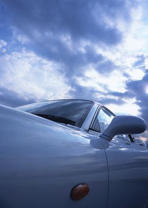 岡山・香川最大級の軽自動車販売店「くるまのハヤシ」丸亀店の特徴とサービス