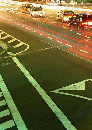 2025年最新版：車のラッピング費用を徹底解説！コスパ良くカスタムするためのポイント